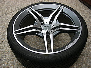 Who manufactures these wheels?-outer.jpg
