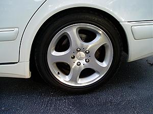FS: W210 17&quot; 5-spoke AMG wheels/tires-p8070018.jpg