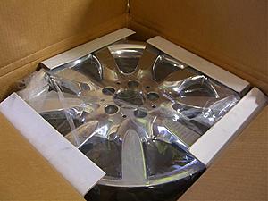 NIB 18x8.5 Chrome Factory S550 4Matic Wheels-cimg5379.jpg