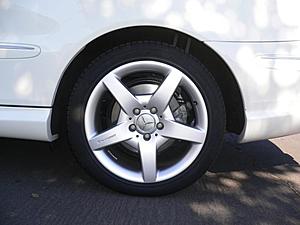 17" AMG Wheel off W209-p1010174.jpg