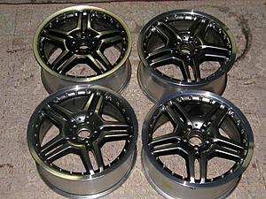 AMG CL65 Rims finished in Gunmetal for sale-pb260239.jpg