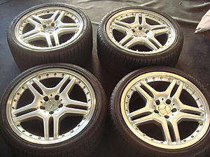 F/S 19" Original Silver SL65 AMG Split Spoke Wheels and Tires-dsc00645.jpg