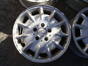 FS: OEM 00-03 Mercedes Benz E-Class (E320) 16x7-1/2 Silver-dsc01166.jpg