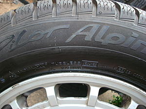 FS: W201 W124 15-hole 15" OEM wheels, w/new Michelins-dsc03718.jpg