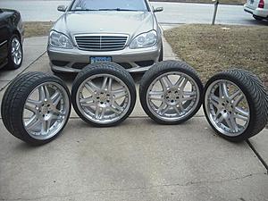 Authentic 20&quot; Brabus wheels with new tires-dscf0665.jpg