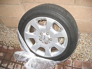 F/S: OEM W203 16 inch wheels-img_3478-medium-.jpg