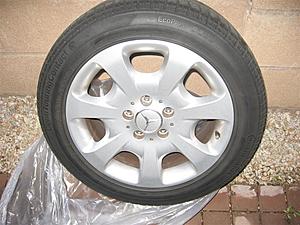 F/S: OEM W203 16 inch wheels-img_3479-medium-.jpg