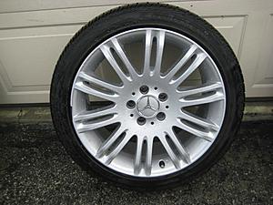 FS: OEM 18" W211 SPORT WHEELS-img_0895.jpg