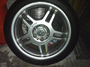AMG 17" Double Spoke C32 Wheels-img_0366.jpg