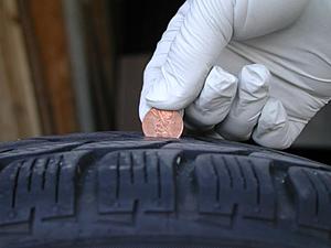 17x7.5 OZ Superturismo GT rims w/ Bridgestone Blizzak LM-25 tires (Set of 4)-dscn6780.jpg