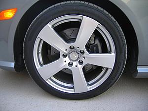 FS: Wheels off W212 Sport Sedan-100_0082.jpg