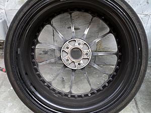 F/S: 20 HRE 843R W/ TIRES-010-640x479-.jpg