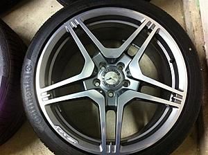 2011 19&quot; E63 Wheels.... 14 miles on them.-photo-18-medium-.jpg