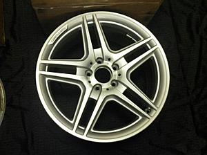 FS: AMG 18&quot; Split 5 Spoke (1 Front &amp; 1 Rear)-img_0236.jpg