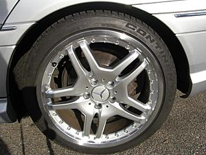 LI, NY For Sale 4 Sport Edition ST4 18x8 +32 with Continental DWS's 225/45's-xmas-045.jpg