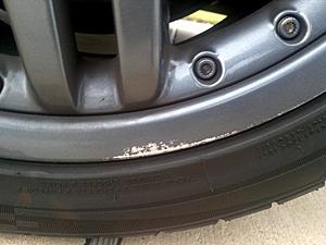 WTT/feeler:  OEM W215 CL65 rims/tires-not-scratch-paint-coming-off.jpg