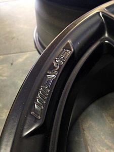 FS: OEM 18-inch W204 C Class AMG wheels-photo-2.jpg