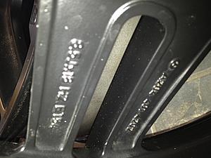 FS: OEM 18-inch W204 C Class AMG wheels-photo-4.jpg