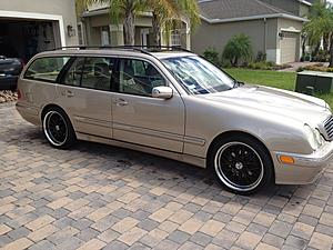 FS for 0 -18" AMG from 2003 S600 W220 (or trade plus cash)-la-rubia-vestida-y-calzada-162.jpg