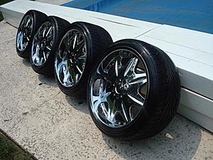 FS: 20&quot; GIOVANNA WHEEL / TIRE COMBO CHROME STAGGERED 5X112 SWEET DEAL, WILL SHIP-dsc04496.jpg