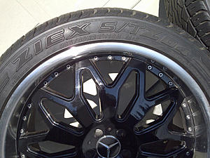 FS: 22&quot; X 9.5&quot; BLACK WITH HUGE POLISHED LIP / TIRES FOR M, ML, R, GL CLASS AND OTHERS-img-20120929-00632-1-.jpg