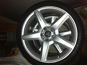 Mercedes CLS55 AMG OEM Rims with tires - 00-photo-14.jpg