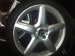 Mercedes CLS55 AMG OEM Rims with tires - 00-photo-16.jpg