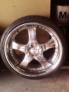 Lowenhart LD5 (4 rims,3 tires) 21X9 00-rim5.jpg