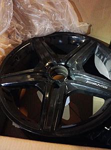 For Sale "USED" W211 E63 AMG 18" OEM Genuine wheels-1.jpg