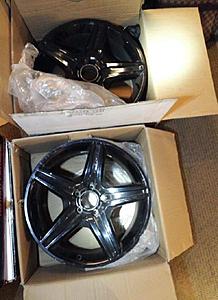 For Sale "USED" W211 E63 AMG 18" OEM Genuine wheels-7.jpg