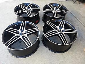 22x9 5 spoke for ML GL R class Los Angeles-20140105_124842.jpg