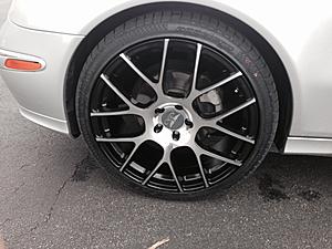 20" wheels and tires for sale-front-wheel.jpg