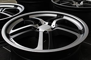 Genuine 20 Inch Carlsson 1/5 Revo Wheels for sale, NEW! 8.5 and 10.5J-img_8868-klein.jpg