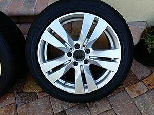 fs: 2013 e350 17" OEM Rims/Tires/TPMS-e350-rim-front.jpg