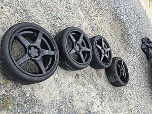 FS1300:NICHE GT-5 gloss black,20" staggered new tires-1300$-img_5801.jpg