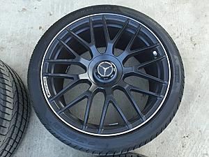 2016 Mercedes CLS63 AMG 19" Wheels with Pirelli Tires-4.jpg