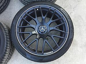 2016 Mercedes CLS63 AMG 19" Wheels with Pirelli Tires-6.jpg