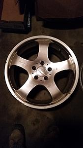 FS: Carlsson 1/5s in 18x8.5 et40 with metal centercaps in CT-20150914_212010.jpg