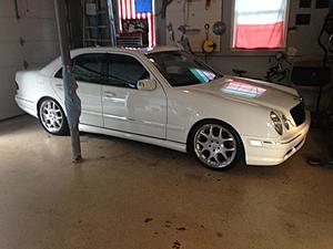 19" brabus v wheels and tires-f0cdb43a-20ae-41ef-8465-3b3669c4a5db.jpg