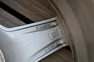 FS: 1 C63 8x18 et45 rim (W204)-img_4334.jpg