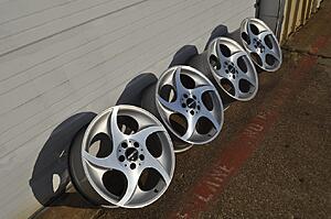 R230 SL500 Alphard wheels, 18x8.5/9.5-8zbin1ih.jpg