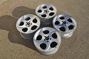 R230 SL500 Alphard wheels, 18x8.5/9.5-kmp09rwh.jpg