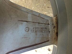 FS (4) Genuine Mercedes-Benz E63 AMG wheels and tires including TPMS-qesrjevh.jpg