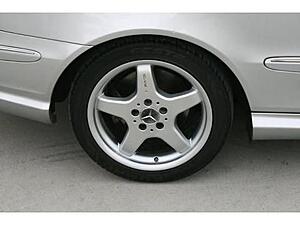 FS: 17" AMG OEM w/Tires-9olhrl.jpg