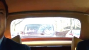 Seinfeld and Alec Baldwin Get Coffee in a 280SL