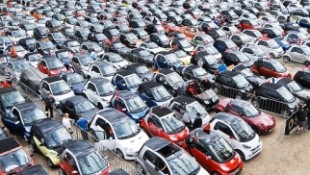 “smart Times 2012” Breaks Record for Longest smart Car Parade