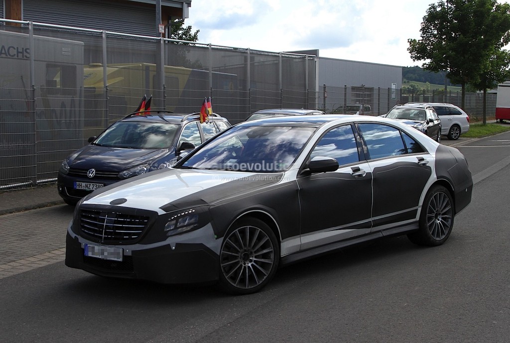 Rumor: Mercedes to Debut New S-Class in China?