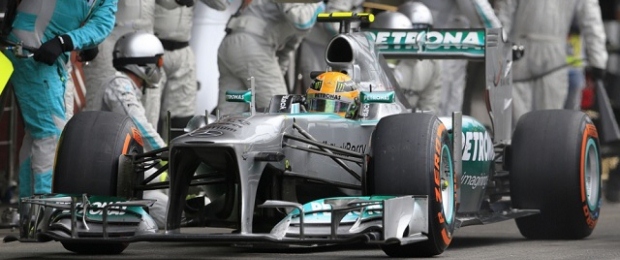 Hamilton, Mercedes Falter at Belgium