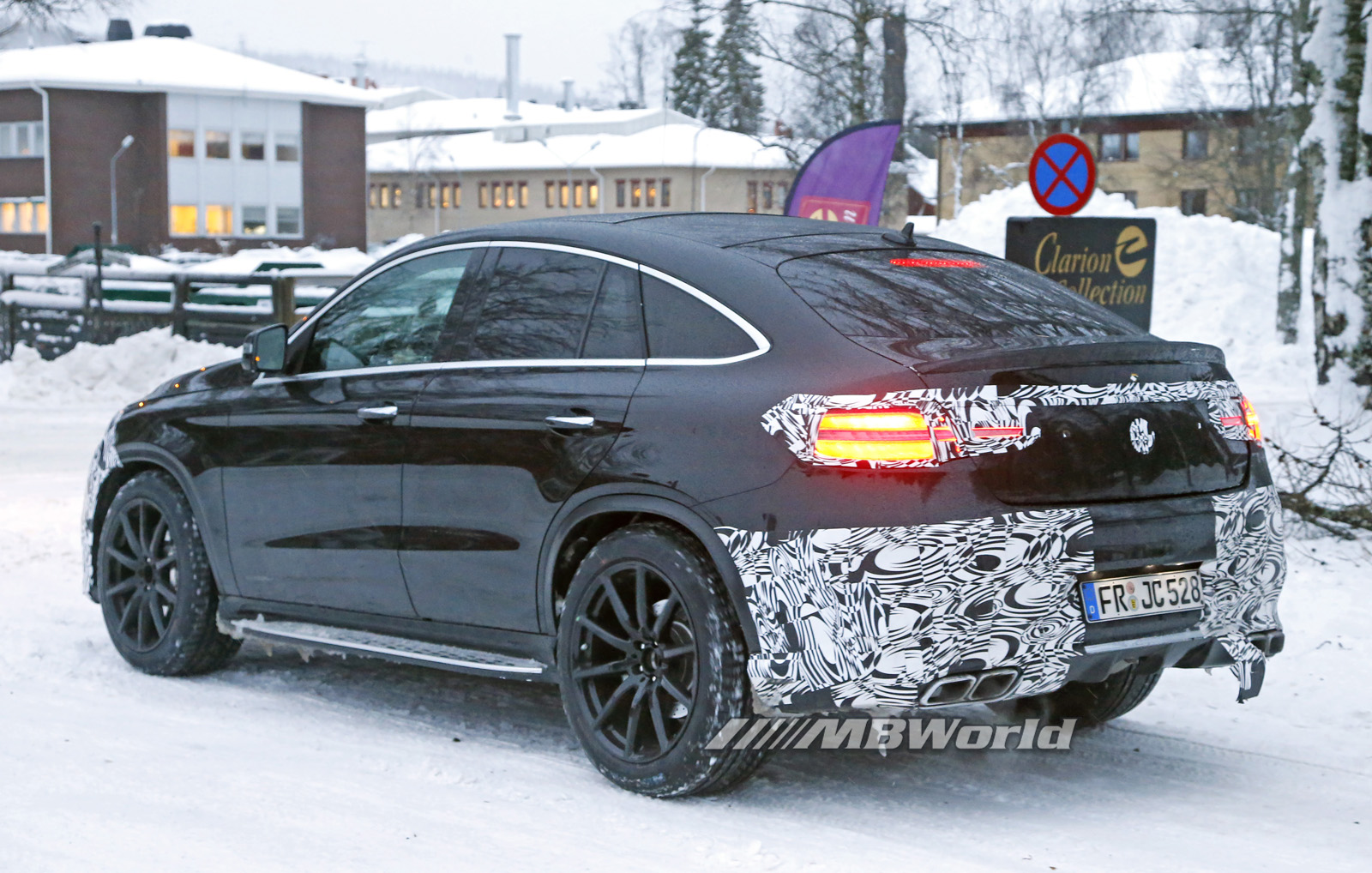 Mercedes-Benz GLE-Class Coupe (7)