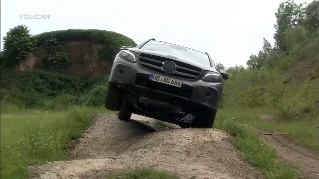 New Mercedes GLC Looks Great Off-Road